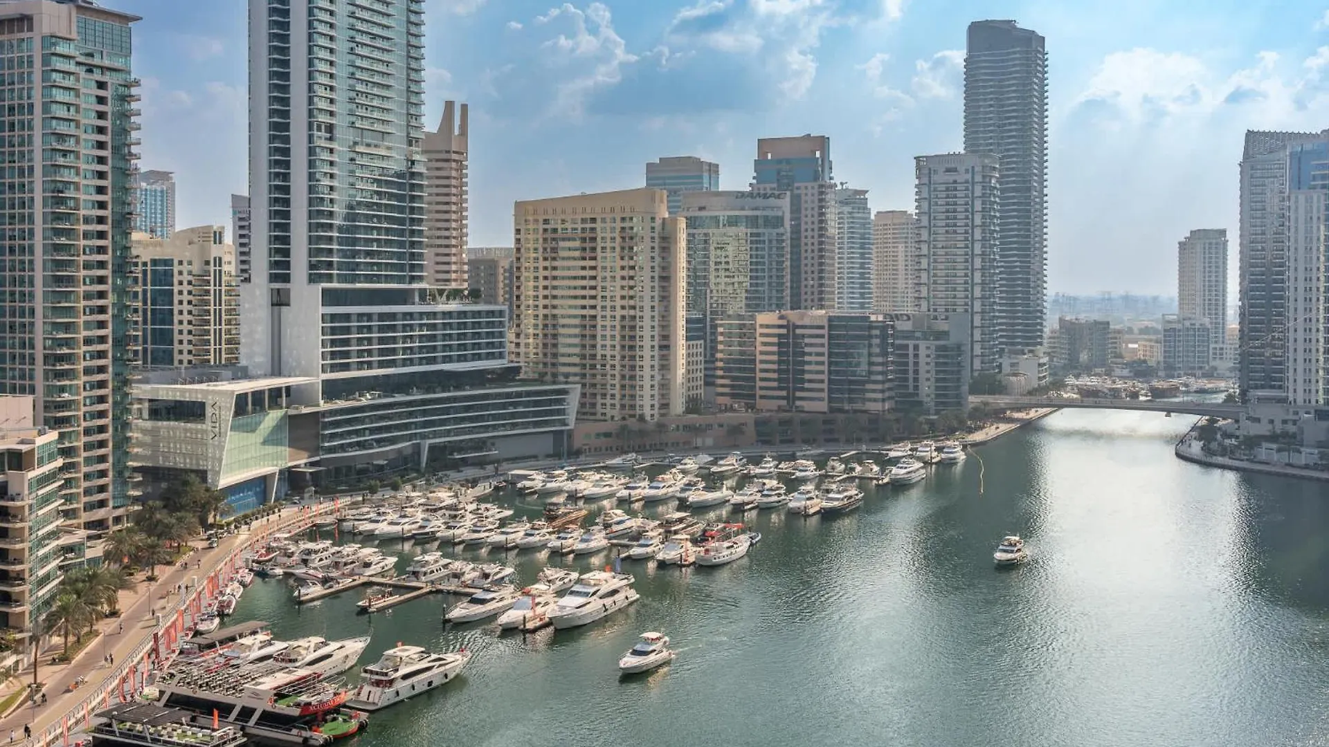 Apartment Bright 2Br Marina Home With Modern Touches Dubai