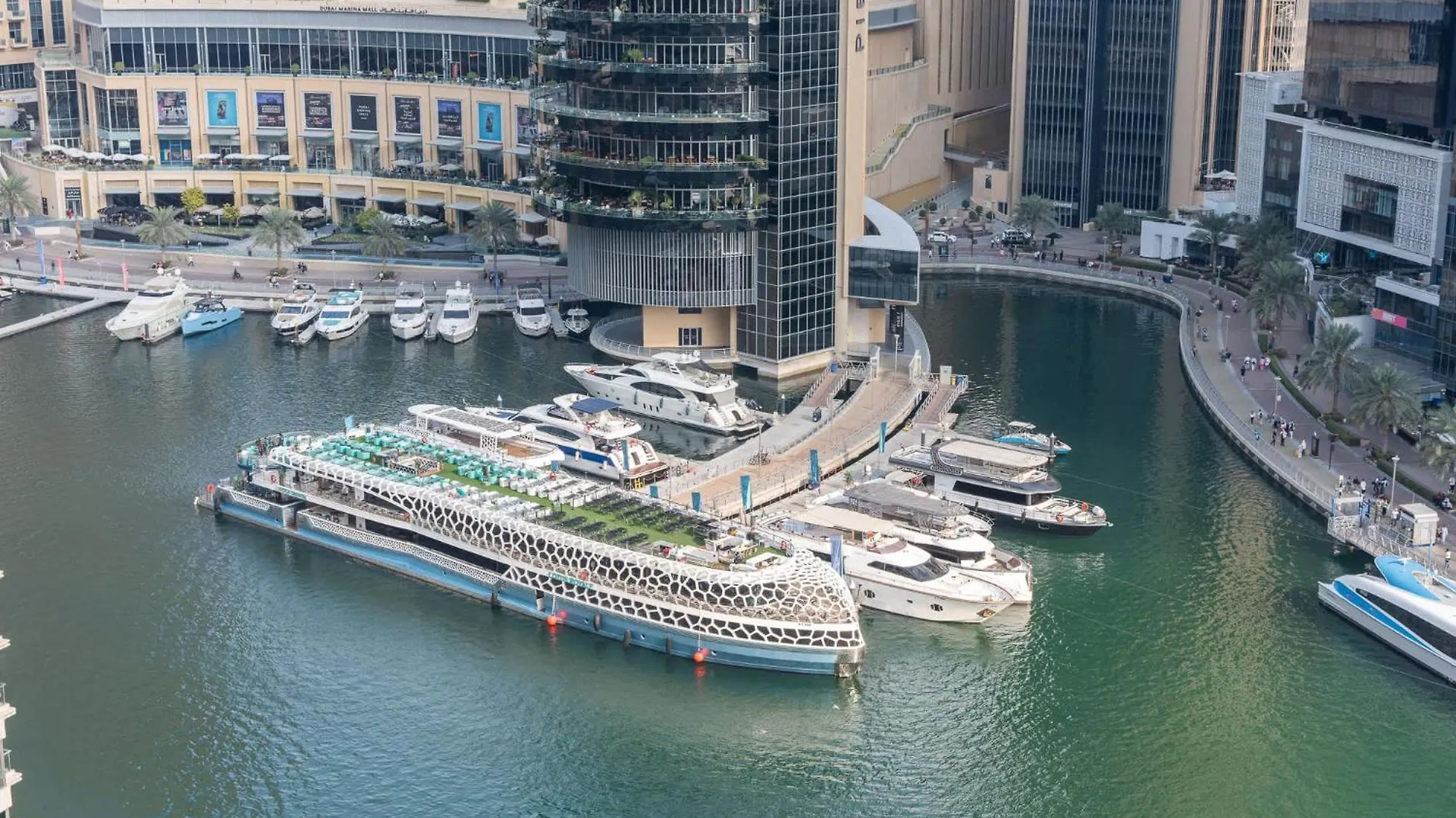 Bright 2Br Marina Home With Modern Touches Dubai United Arab Emirates