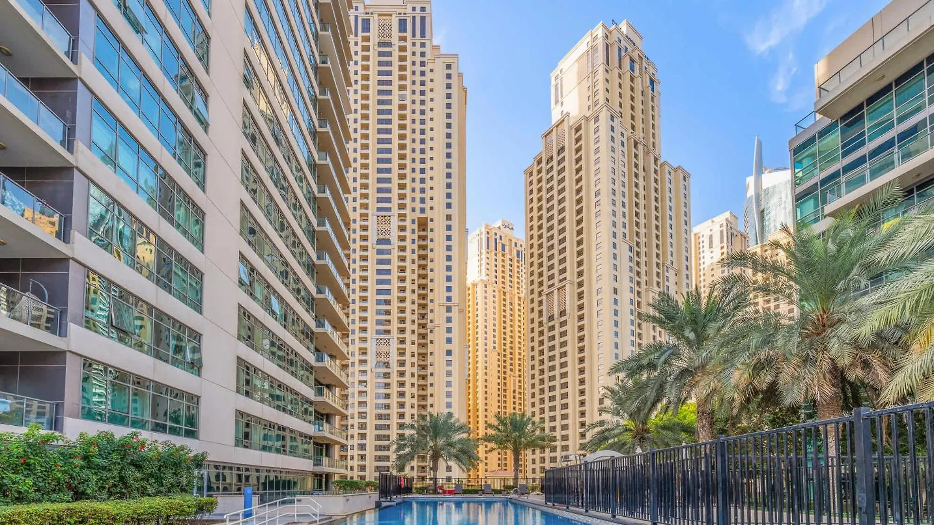 Bright 2Br Marina Home With Modern Touches Dubai United Arab Emirates