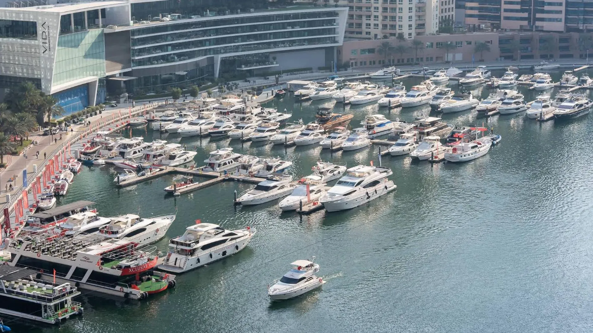 Bright 2Br Marina Home With Modern Touches Dubai